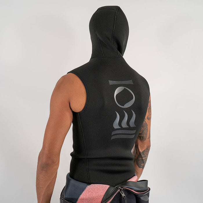 FOURTH ELEMENT MEN'S NEOPRENE HOODED VEST