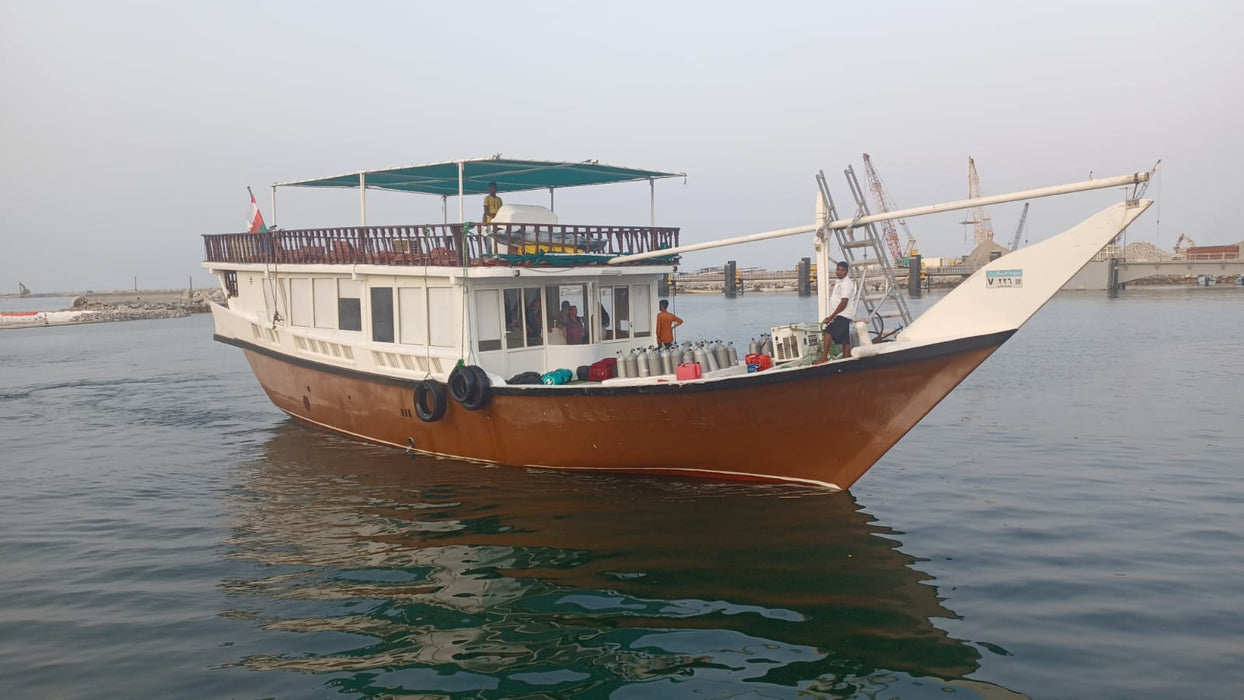 Musandam Overnight AC Dhow Trips (Summer Offer) - divecampus